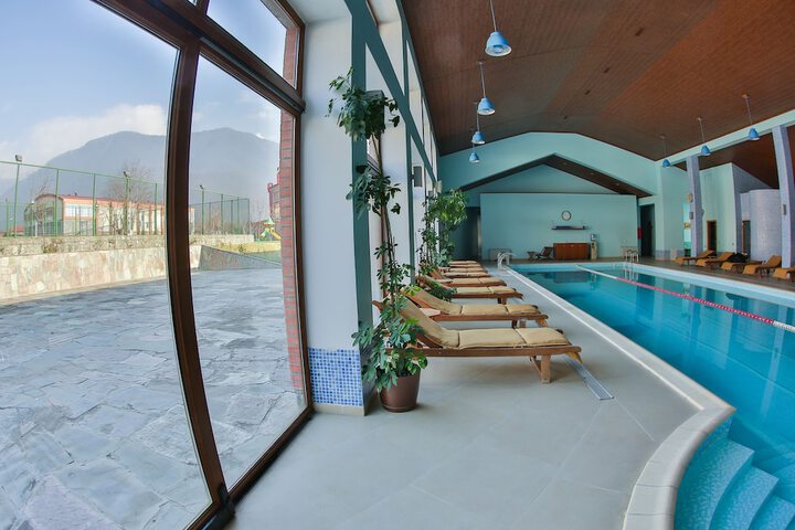 Pool 34 of 65