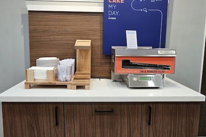 Breakfast/Coffee Service 71 of 104