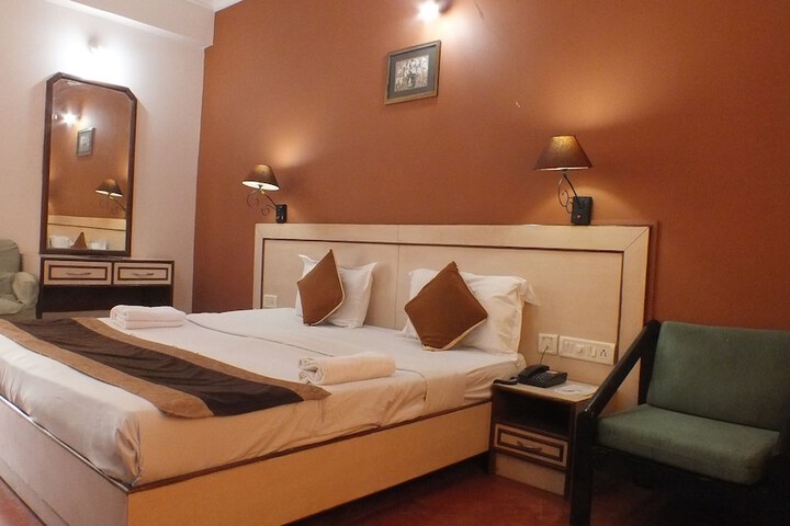 Room 5 of 21