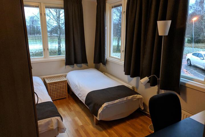 Room 4 of 35