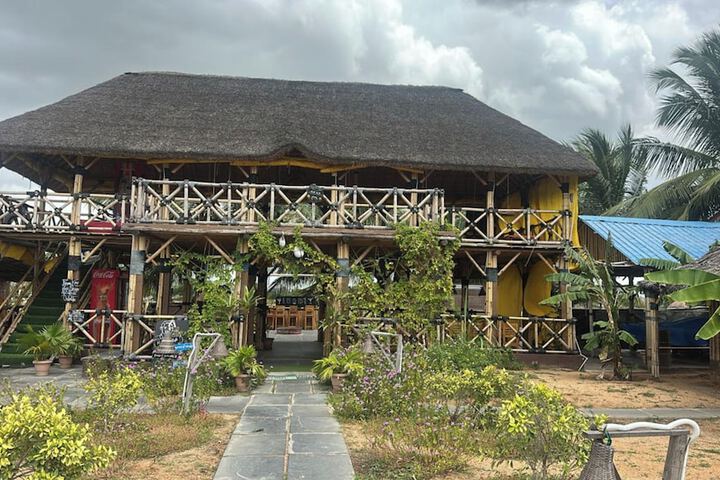 Hotel 16 of 22