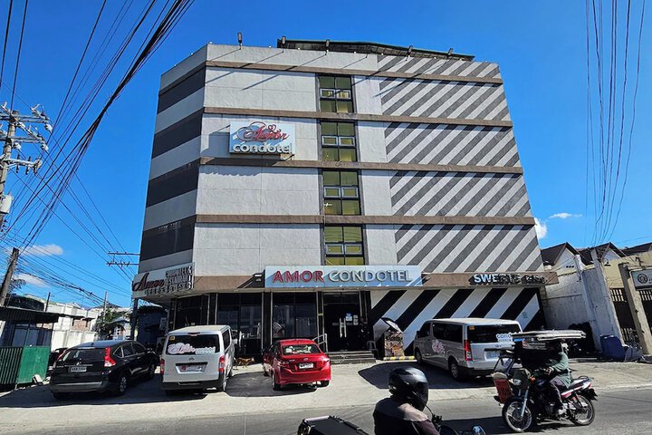 Aimor Condotel near SM City Clark