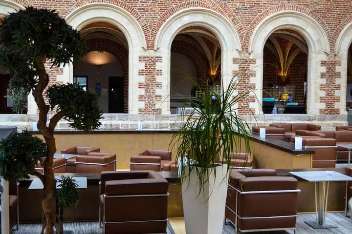 Lobby Photos
