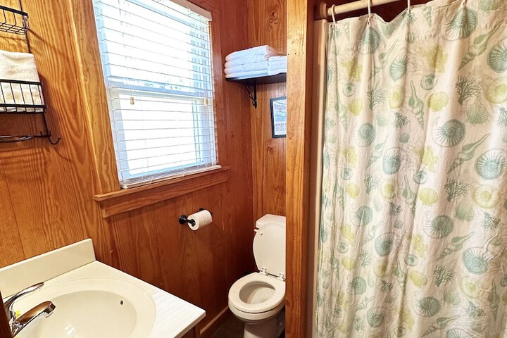 Room 83 of 123