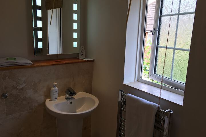 Room 15 of 17