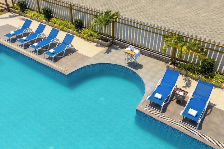 Pool 57 of 139