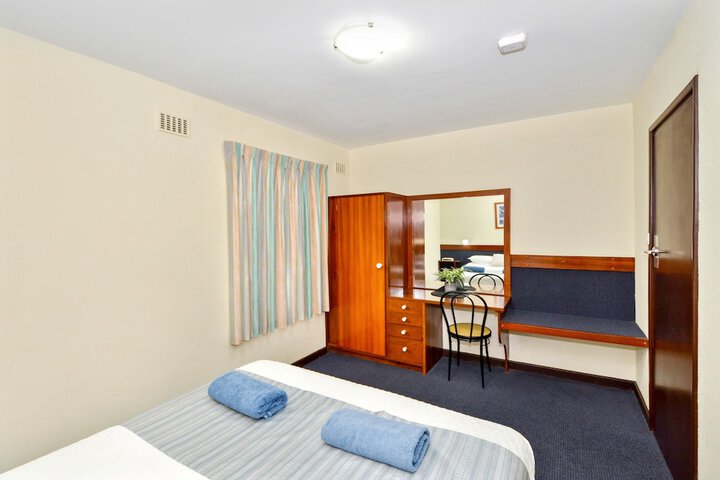 Room 112 of 174