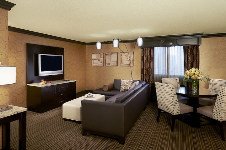 Room 4 of 57