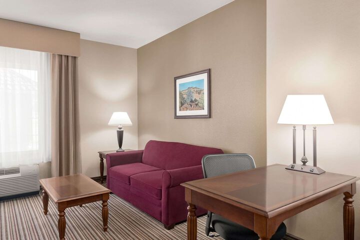 Room 21 of 62
