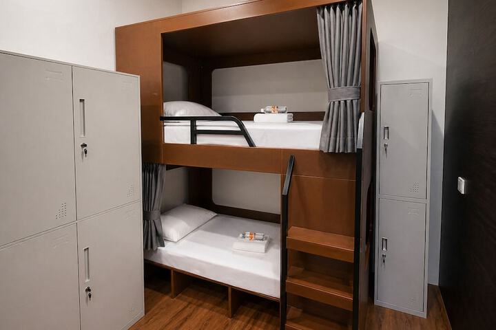 Room 55 of 121