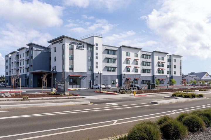 Hotel 68 of 77