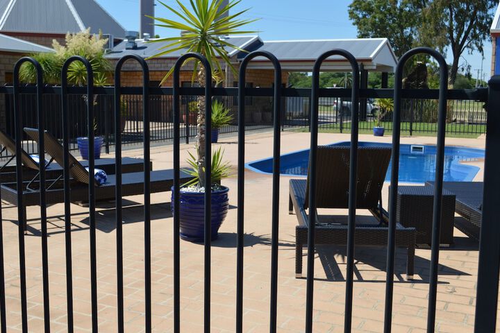 Pool 39 of 68