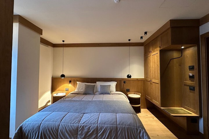 Room 39 of 106