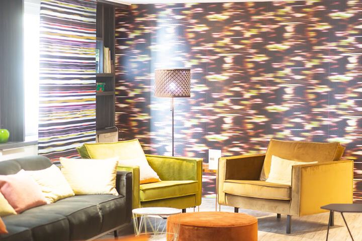 Guest Lobby
