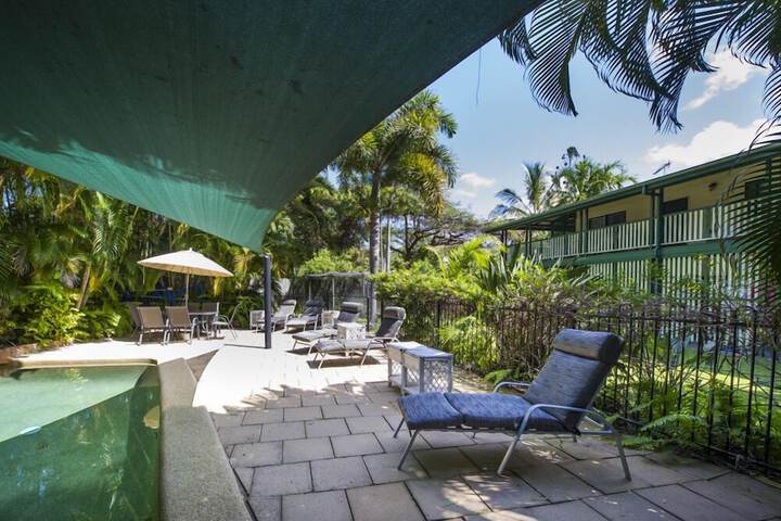 Sundeck 13 of 13