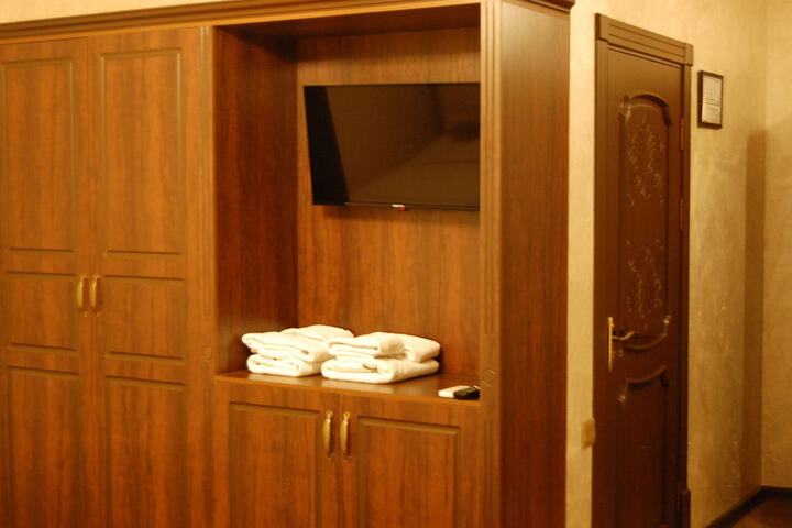 Room 7 of 22