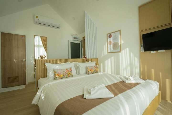 Room 49 of 105