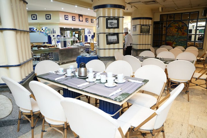 Dining 98 of 120
