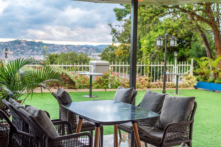 Terrace/Patio 45 of 93