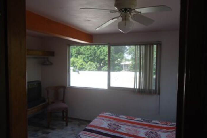 Room 22 of 33