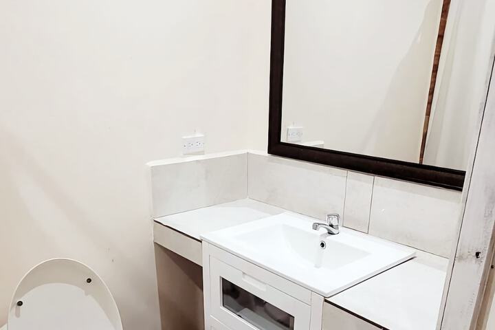 Room 7 of 22
