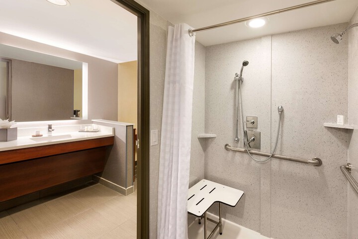 Bathroom shower