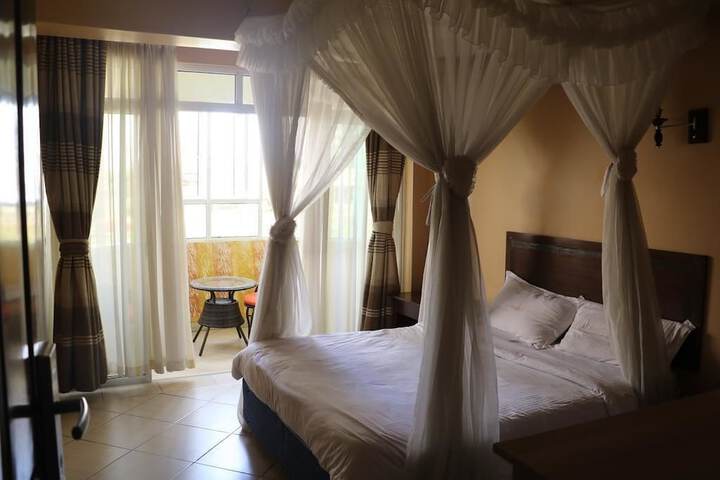 Room 7 of 22