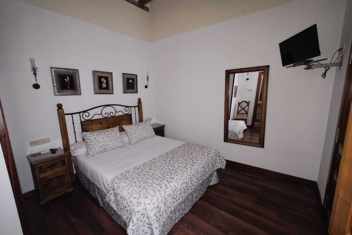Room 29 of 40