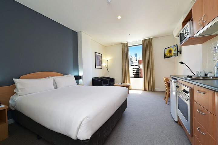 Room 34 of 120