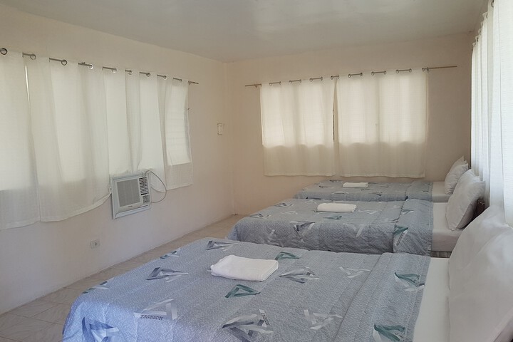 Room 3 of 17