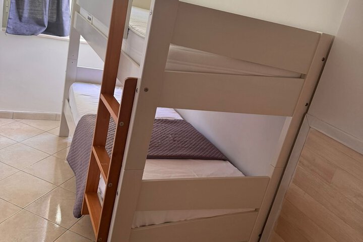 Room 15 of 51
