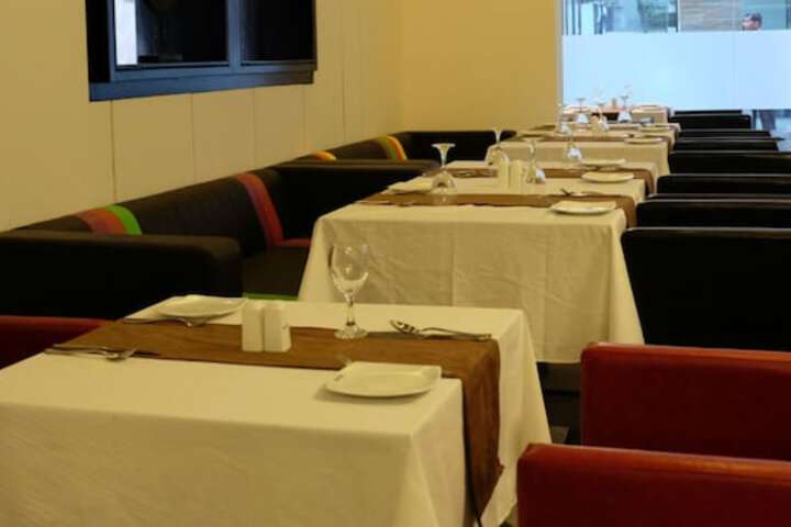 Dining 29 of 49