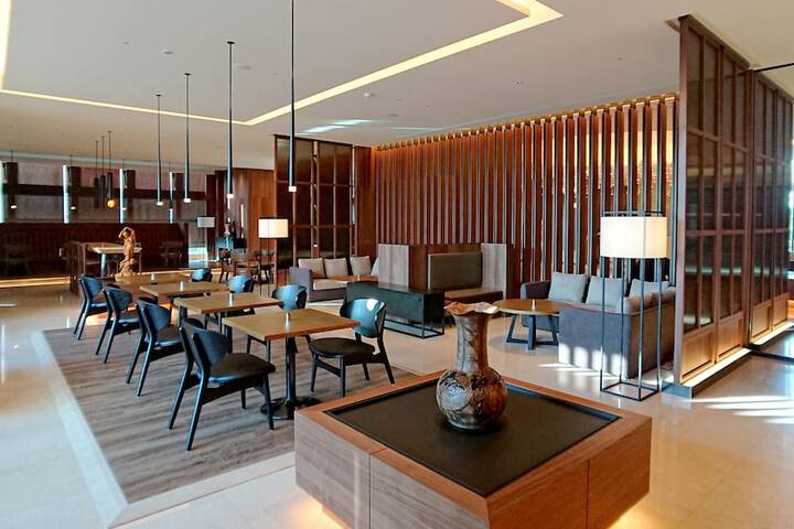 Hotel Interior 6 of 68