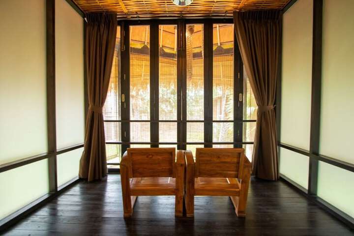 Room 2 of 79