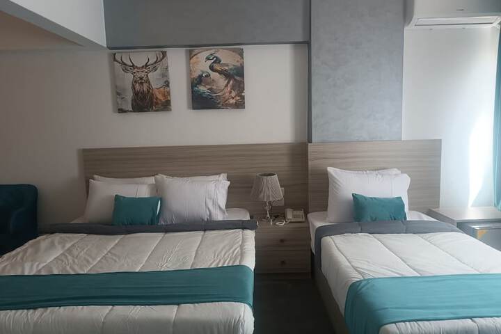 Room 12 of 101