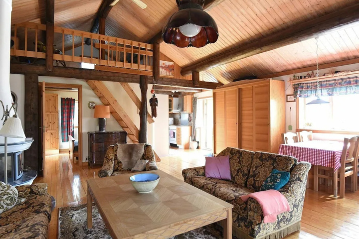 9 Person Holiday Home in Brålanda