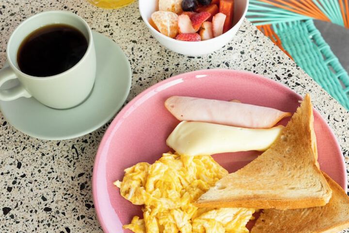 Breakfast/Coffee Service 108 of 119