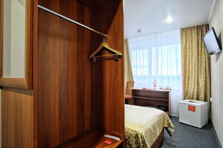 Room 20 of 49