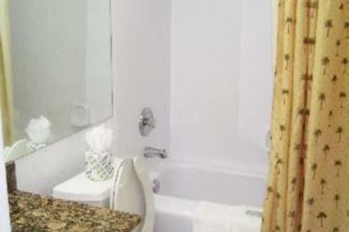 Room 9 of 21
