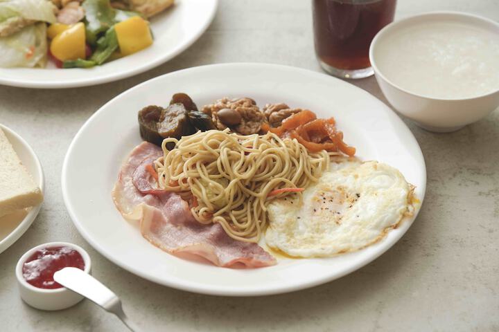 Breakfast/Coffee Service 60 of 74