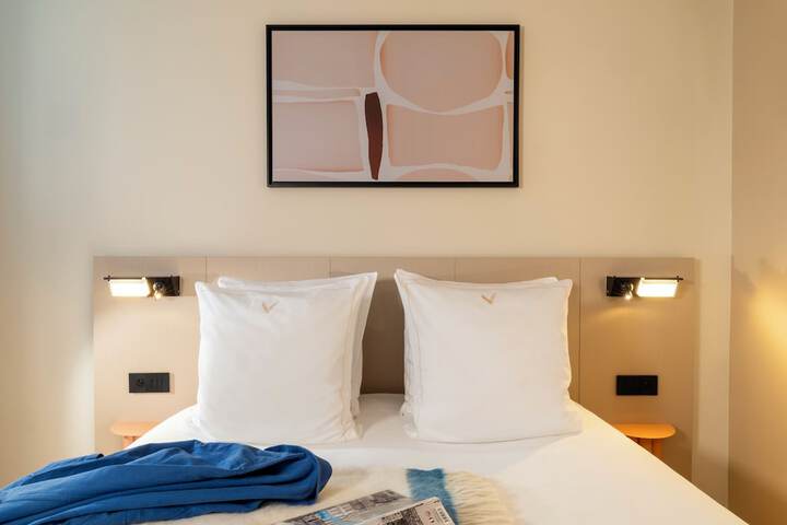 Room 54 of 203