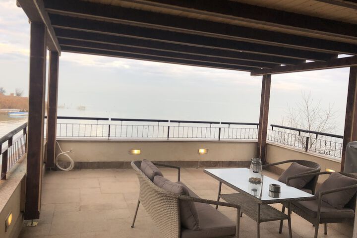 Terrace/Patio 86 of 98