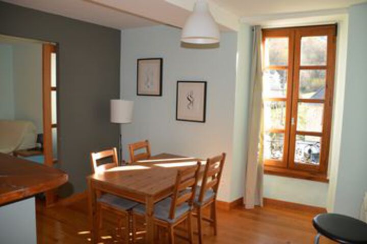 Room 11 of 53