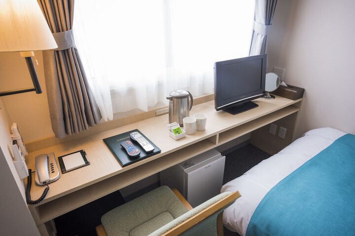 Room 8 of 44