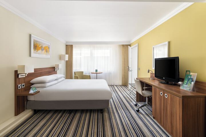 Room 15 of 101