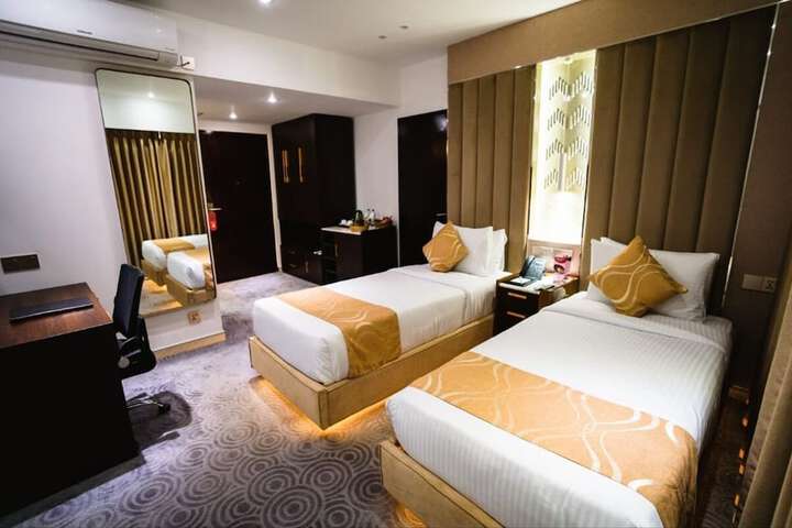 Room 9 of 55