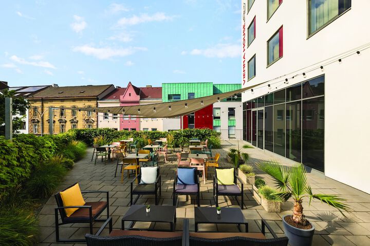 Terrace/Patio 11 of 24