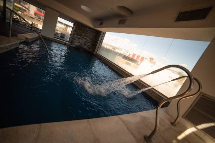 Pool 38 of 85