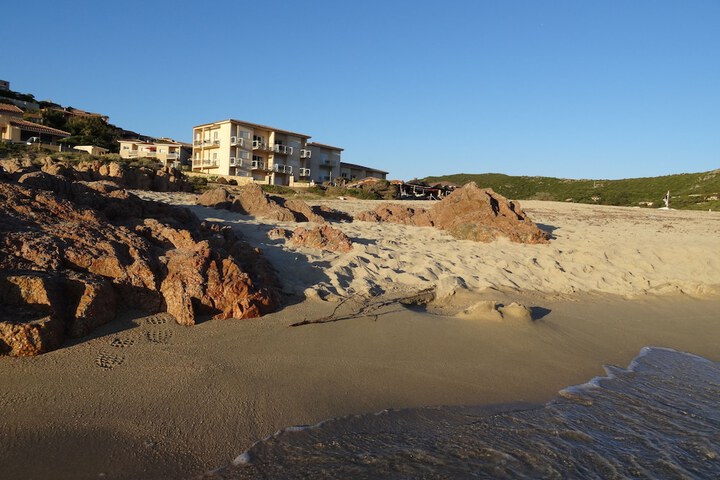 Beach 33 of 46