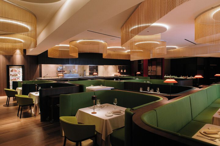 Dining 88 of 130